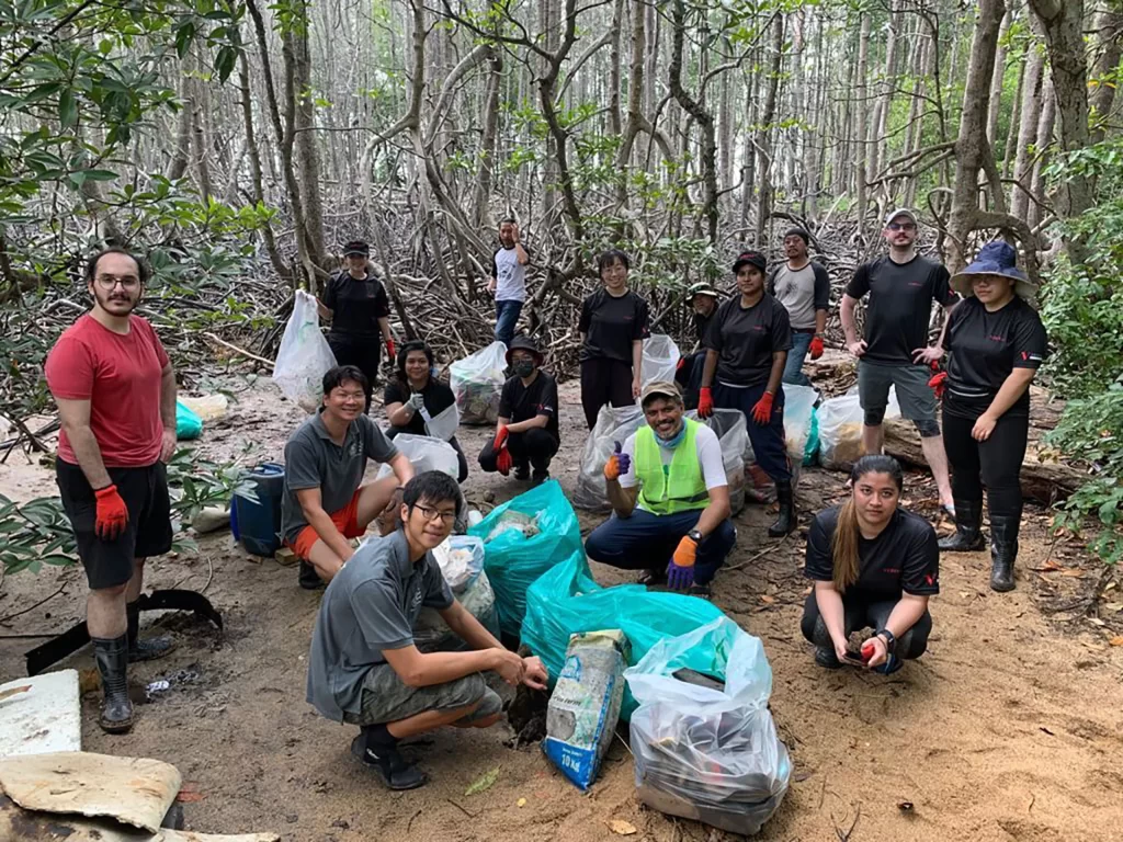 pantai-cermin-beach-cleanup-2-696667551c8b2