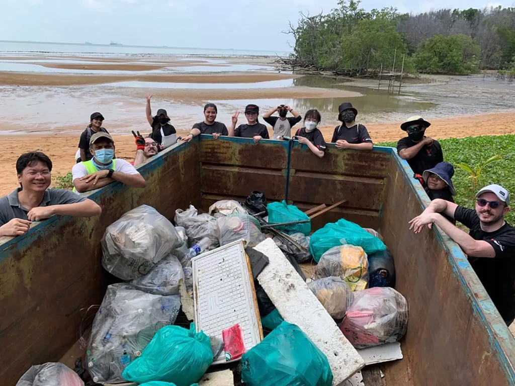 pantai-cermin-beach-cleanup-5-6966675729354