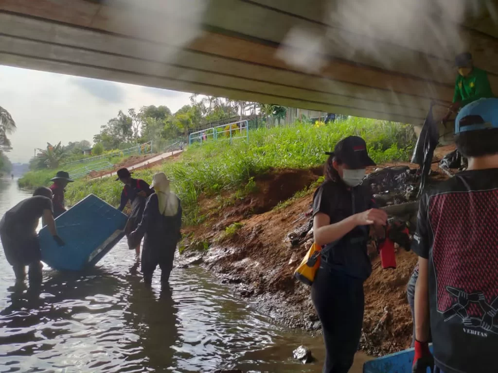 vfe-vssc-river-cleanup-3-696672dd41991